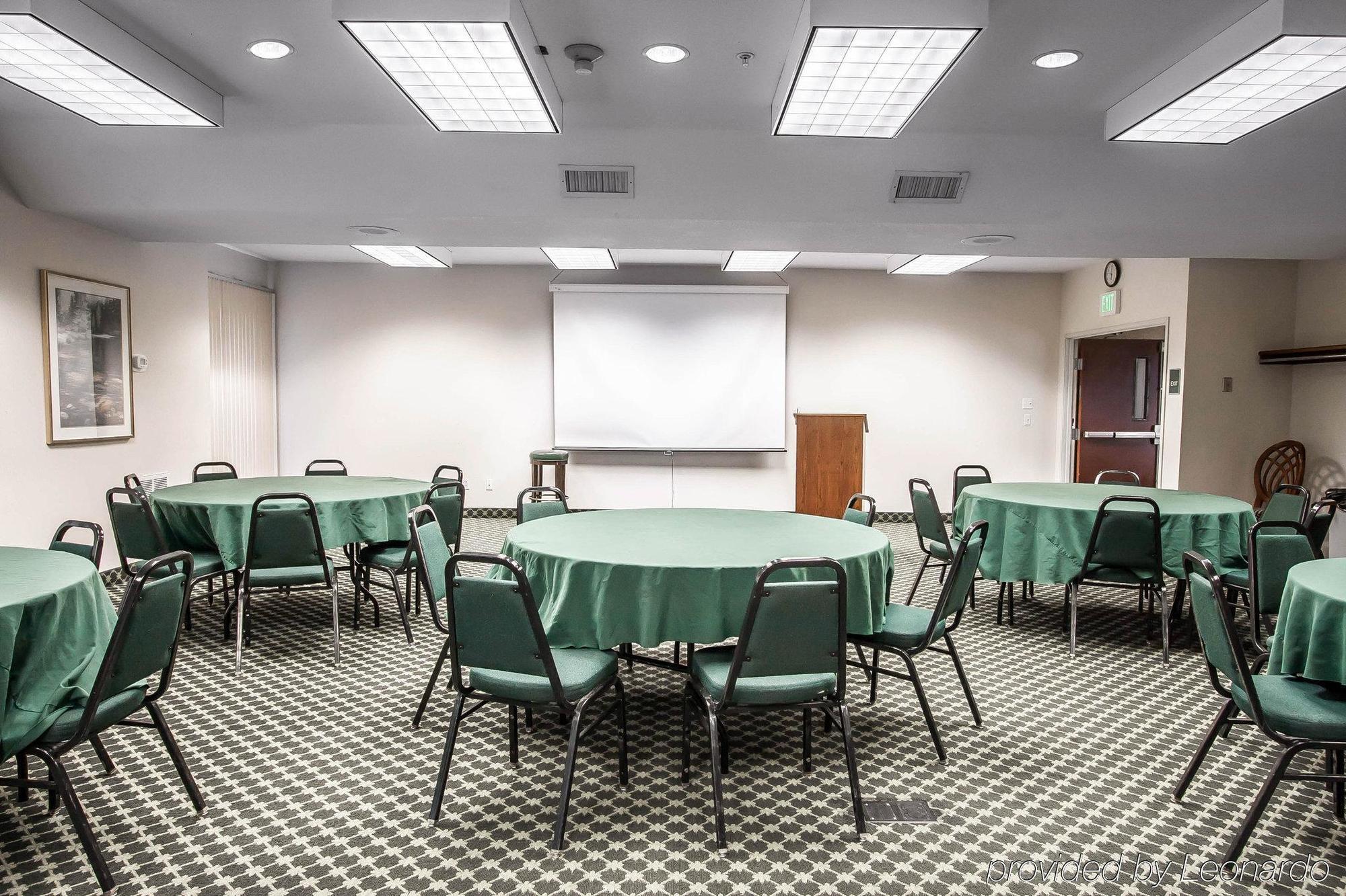 Clarion Hotel Portland International Airport מראה חיצוני תמונה
